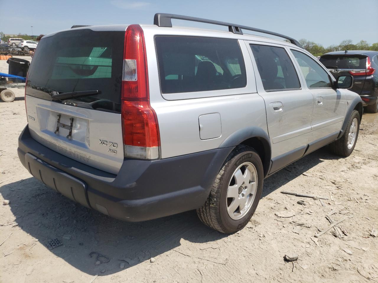 Photo 4 from auction – 2004 VOLVO XC70 with VIN YV1SZ59H041126907