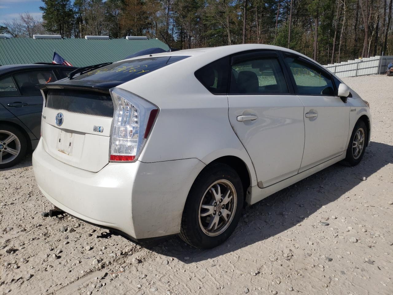 Photo 4 from auction – 2010 TOYOTA PRIUS with VIN JTDKN3DU3A0235339