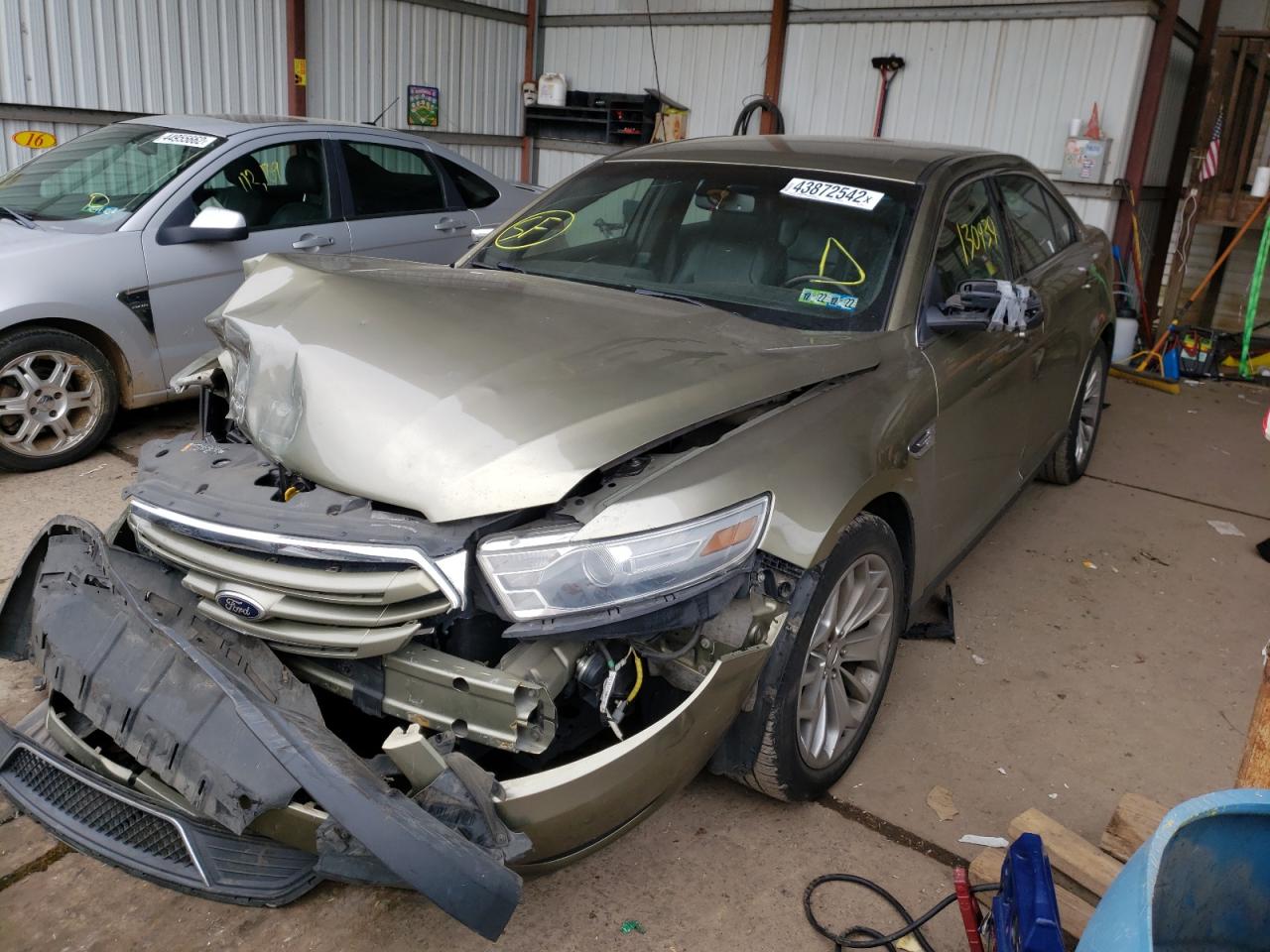 Photo 2 from auction – 2013 FORD TAURUS LIM with VIN 1FAHP2F84DG208621