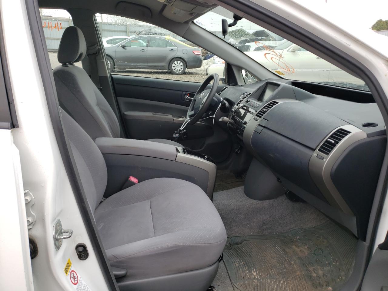 Photo 5 from auction – 2009 TOYOTA PRIUS with VIN JTDKB20UX93531963