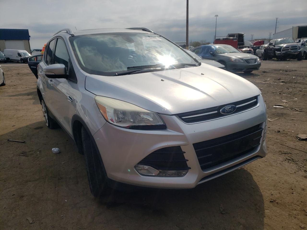 صورة رقم 1 من المزاد - 2014 FORD ESCAPE TIT مع VIN 1FMCU9J94EUC43969