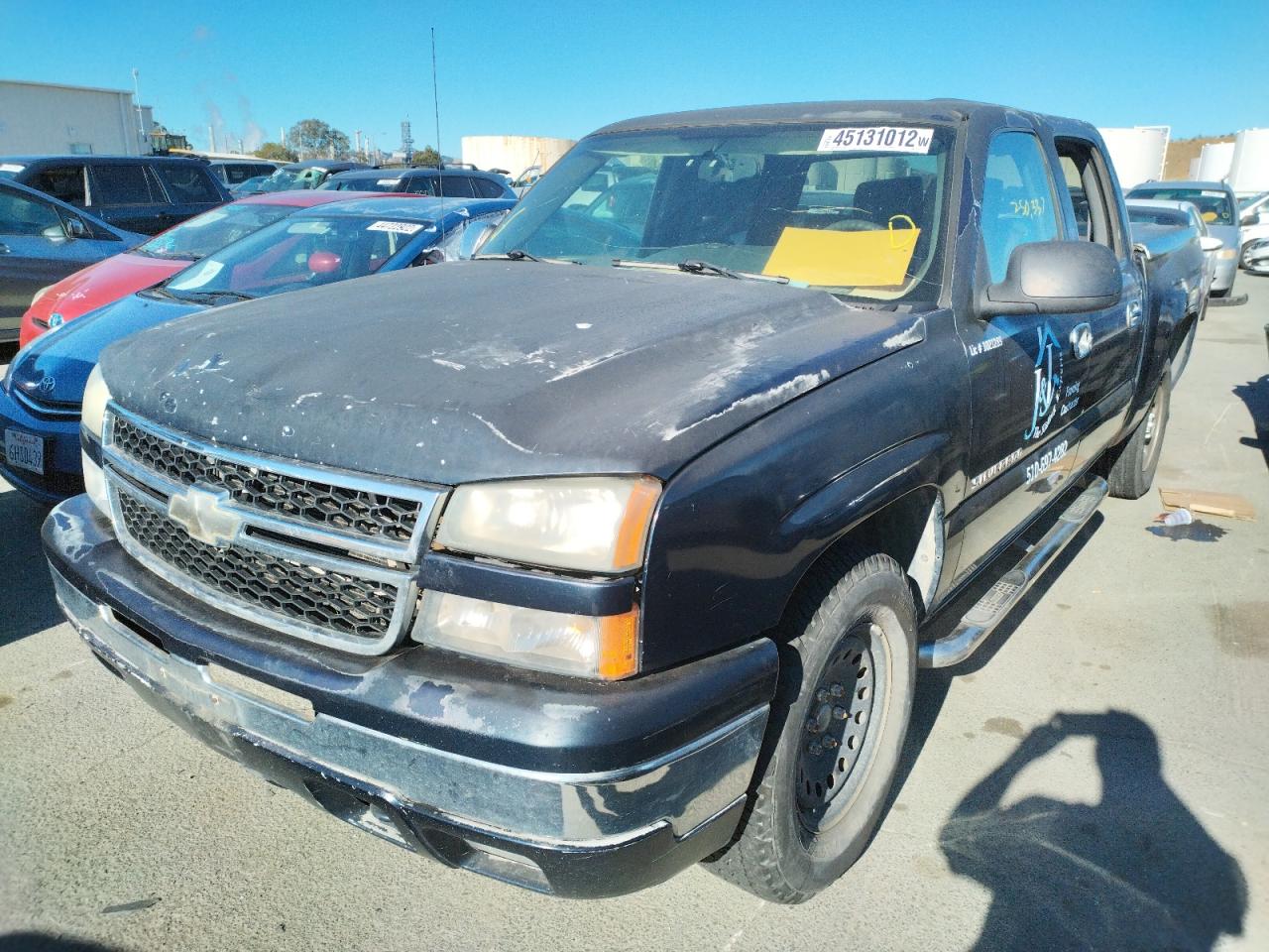 Photo 2 from auction – 2007 CHEVROLET SILVERADO with VIN 2GCEK13V371160451