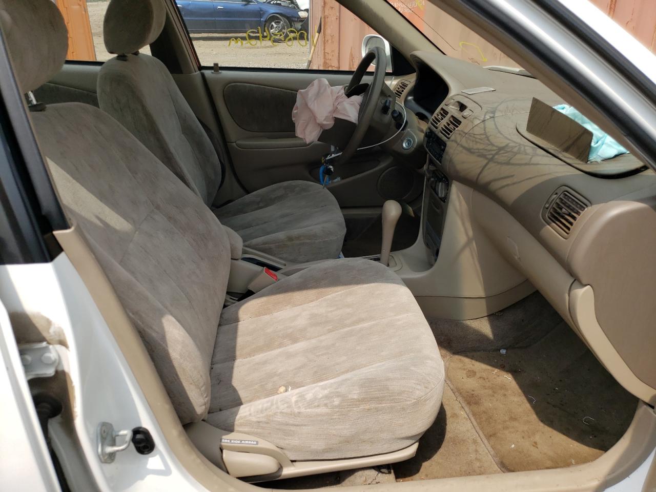 Photo 5 from auction – 1998 TOYOTA COROLLA VE with VIN 2T1BR18E3WC005034