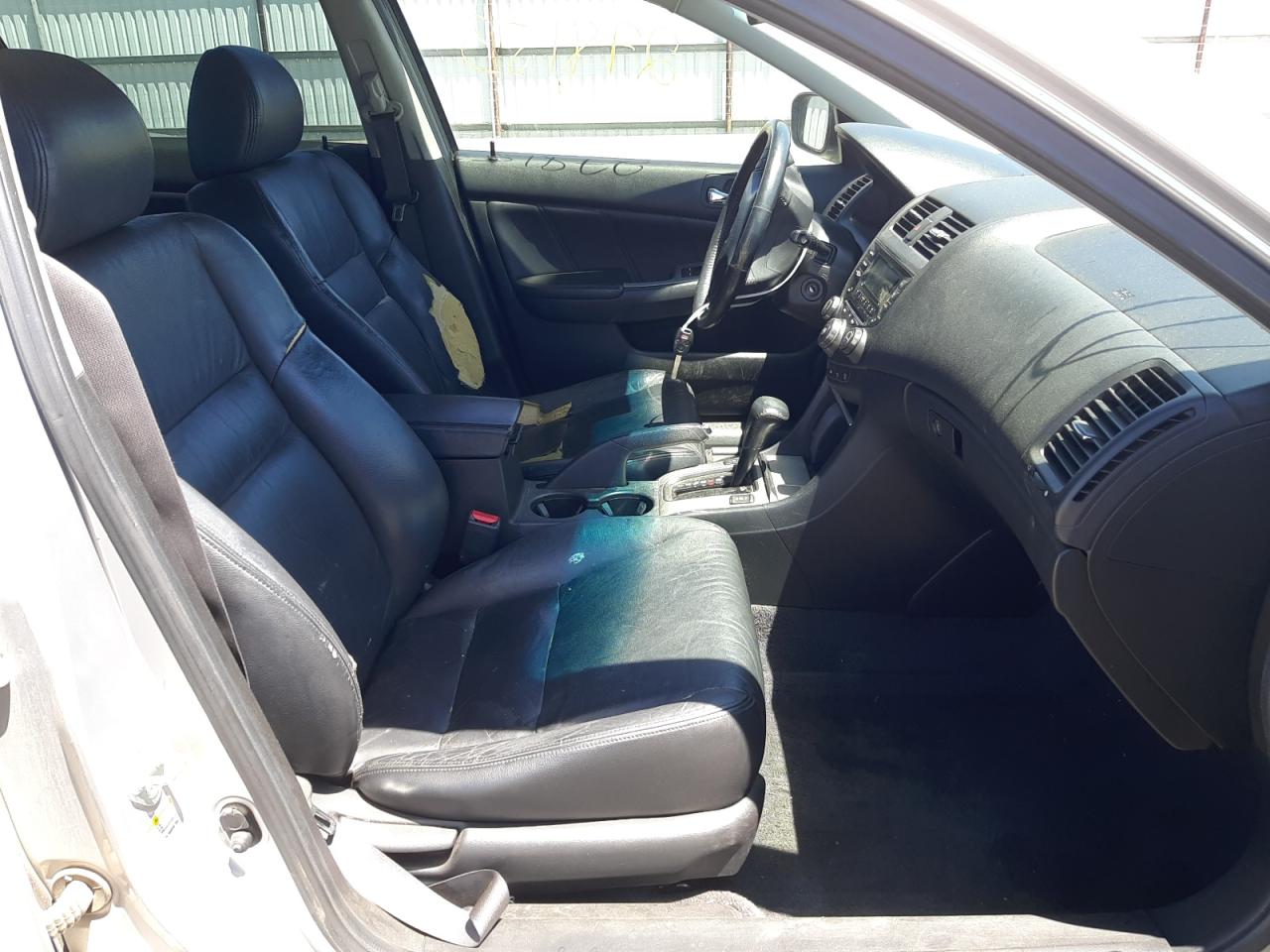 Photo 5 from auction – 2003 HONDA ACCORD EX with VIN JHMCM56653C008770