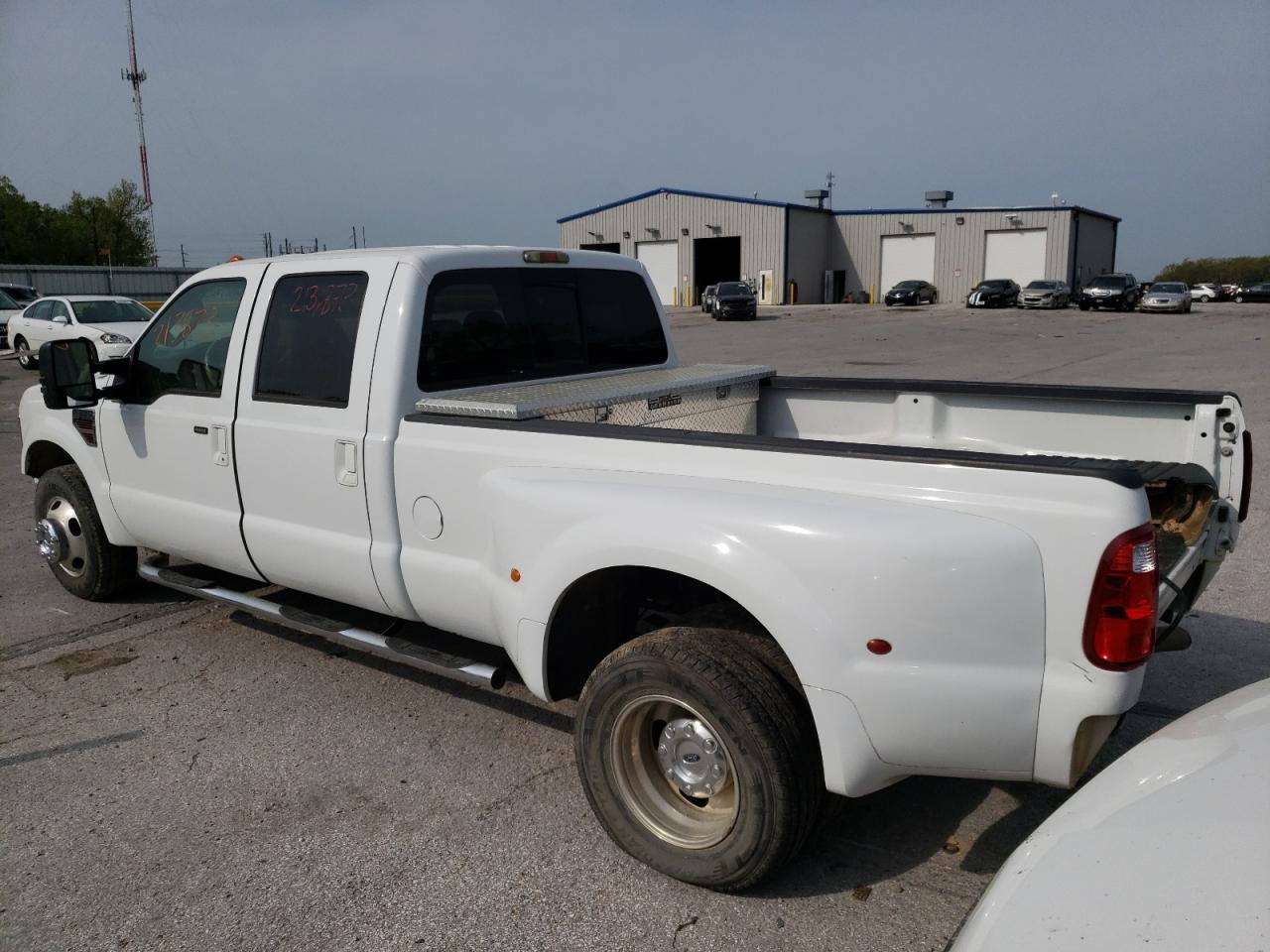 Photo 3 from auction – 2008 FORD F350 SUPER with VIN 1FTWW32RX8EA68309