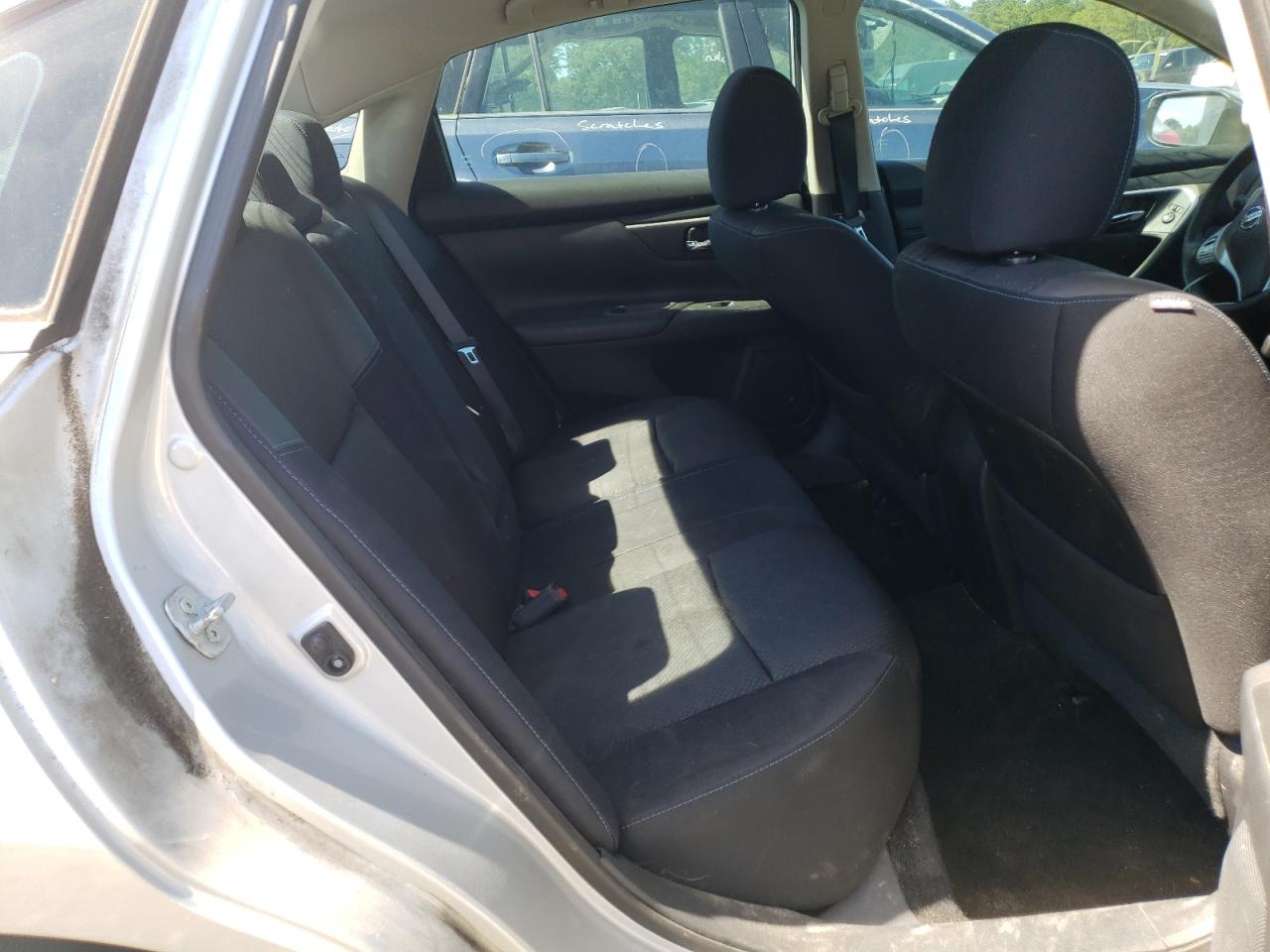 Photo 6 from auction – 2016 NISSAN ALTIMA 2.5 with VIN 1N4AL3AP7GC213387