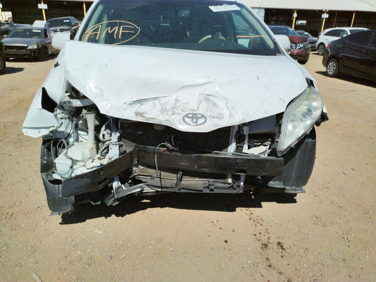 Photo 9 from auction – 2012 TOYOTA SIENNA LE with VIN 5TDKK3DCXCS182400