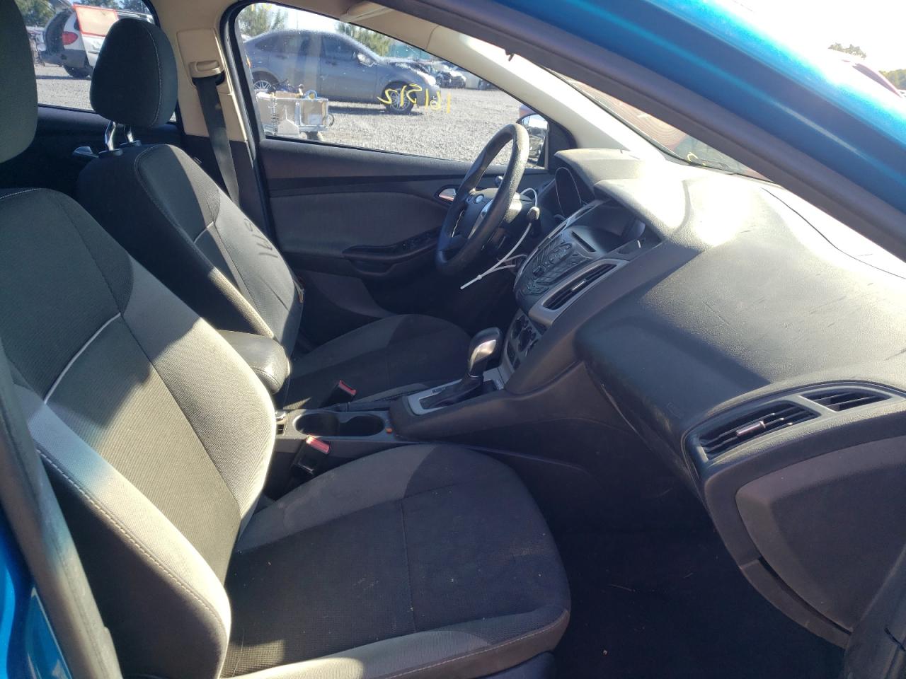 Photo 5 from auction – 2012 FORD FOCUS SE with VIN 1FAHP3F26CL362688