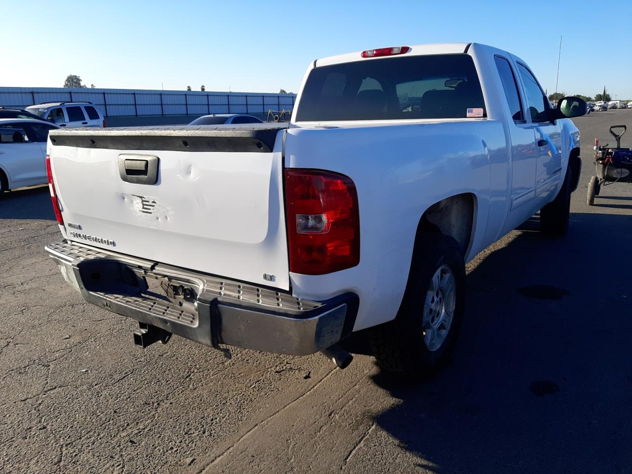 Photo 4 from auction – 2009 CHEVROLET SILVERADO with VIN 1GCEK290X9Z133789