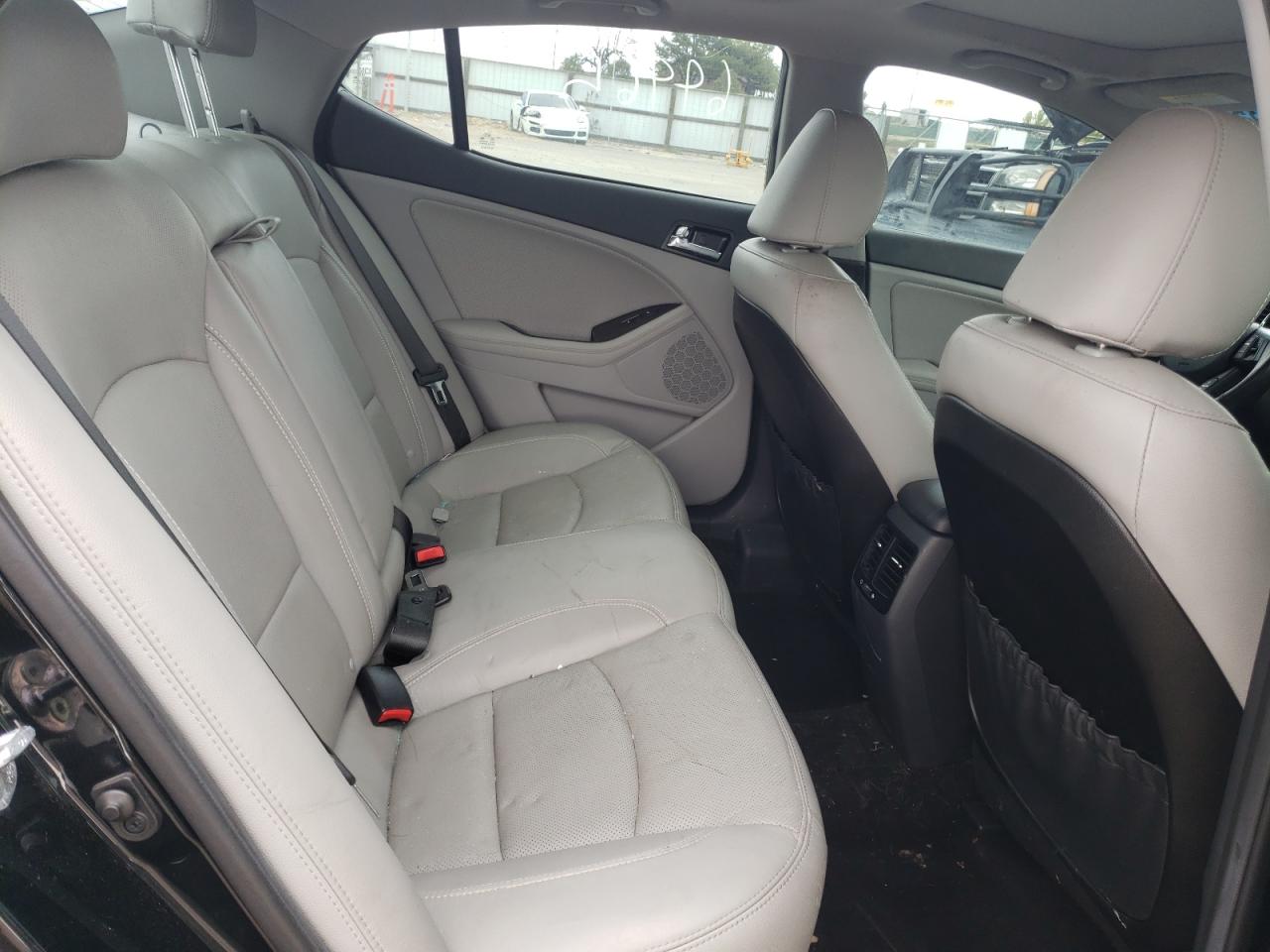 Photo 6 from auction – 2013 KIA OPTIMA EX with VIN 5XXGN4A70DG095456