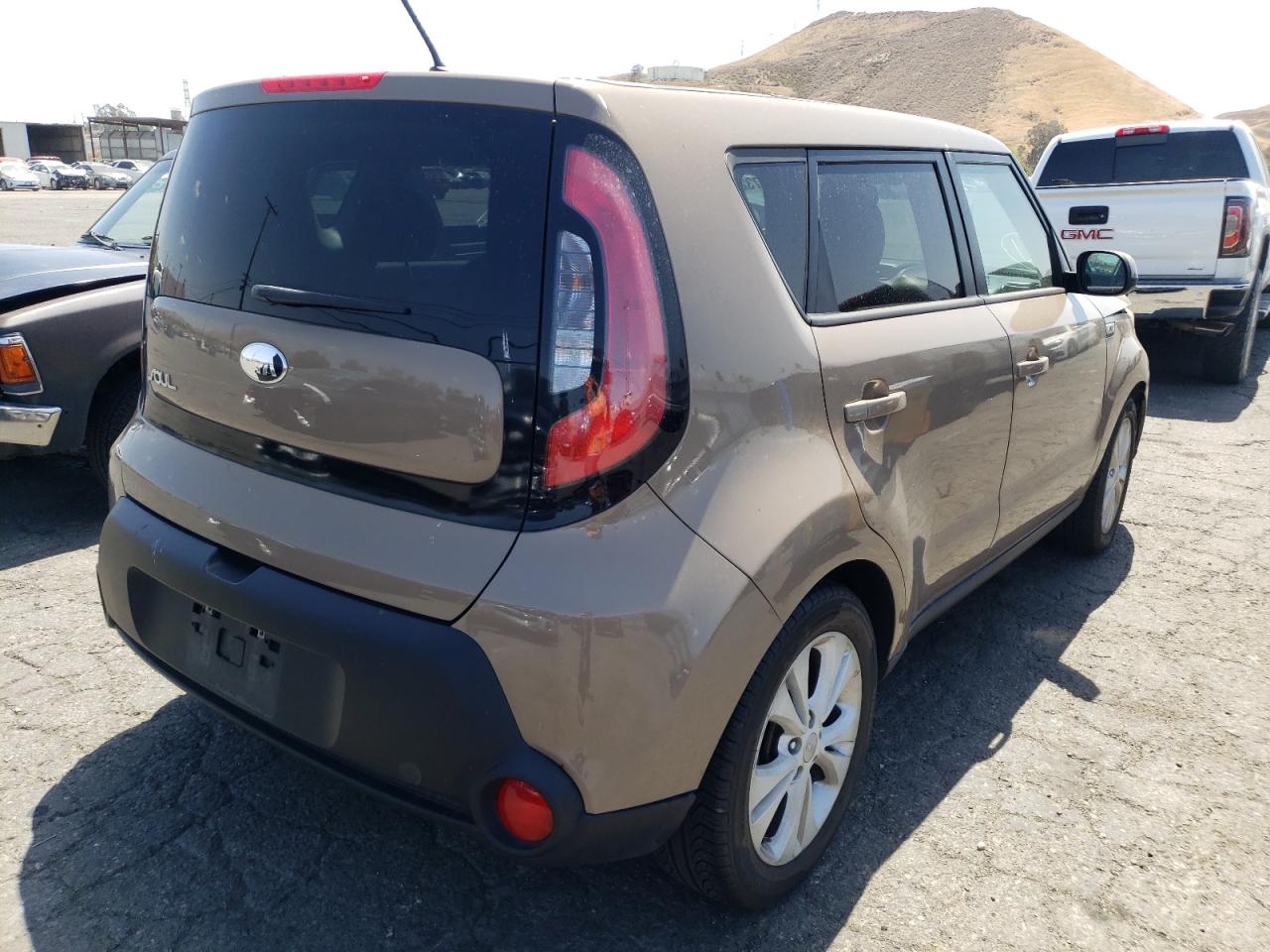 Photo 4 from auction – 2015 KIA SOUL + with VIN KNDJP3A50F7116228