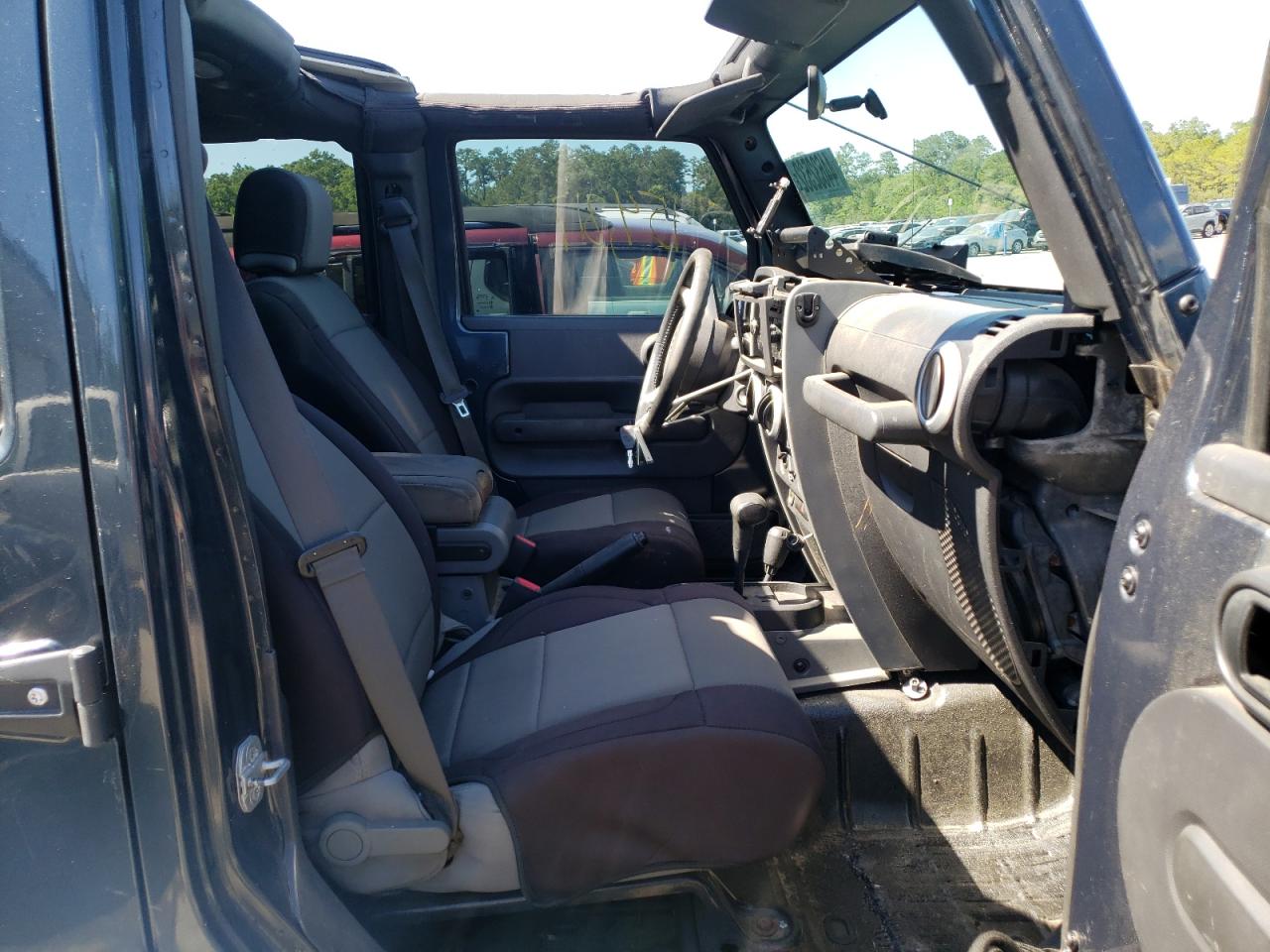 Photo 5 from auction – 2008 JEEP WRANGLER U with VIN 1J4GA59188L521475