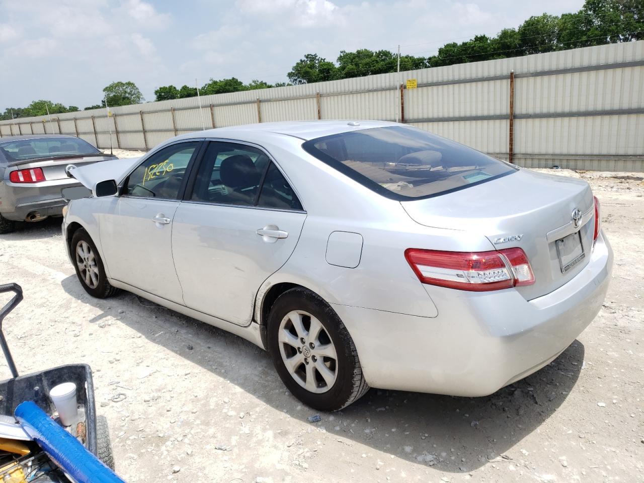 Photo 3 from auction – 2011 TOYOTA CAMRY BASE with VIN 4T4BF3EK1BR104285