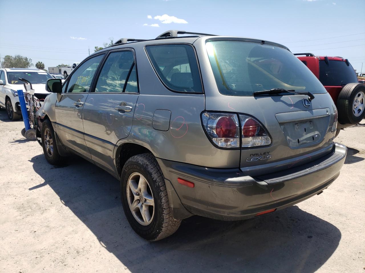 Photo 3 from auction – 2003 LEXUS RX 300 with VIN JTJGF10U730159945