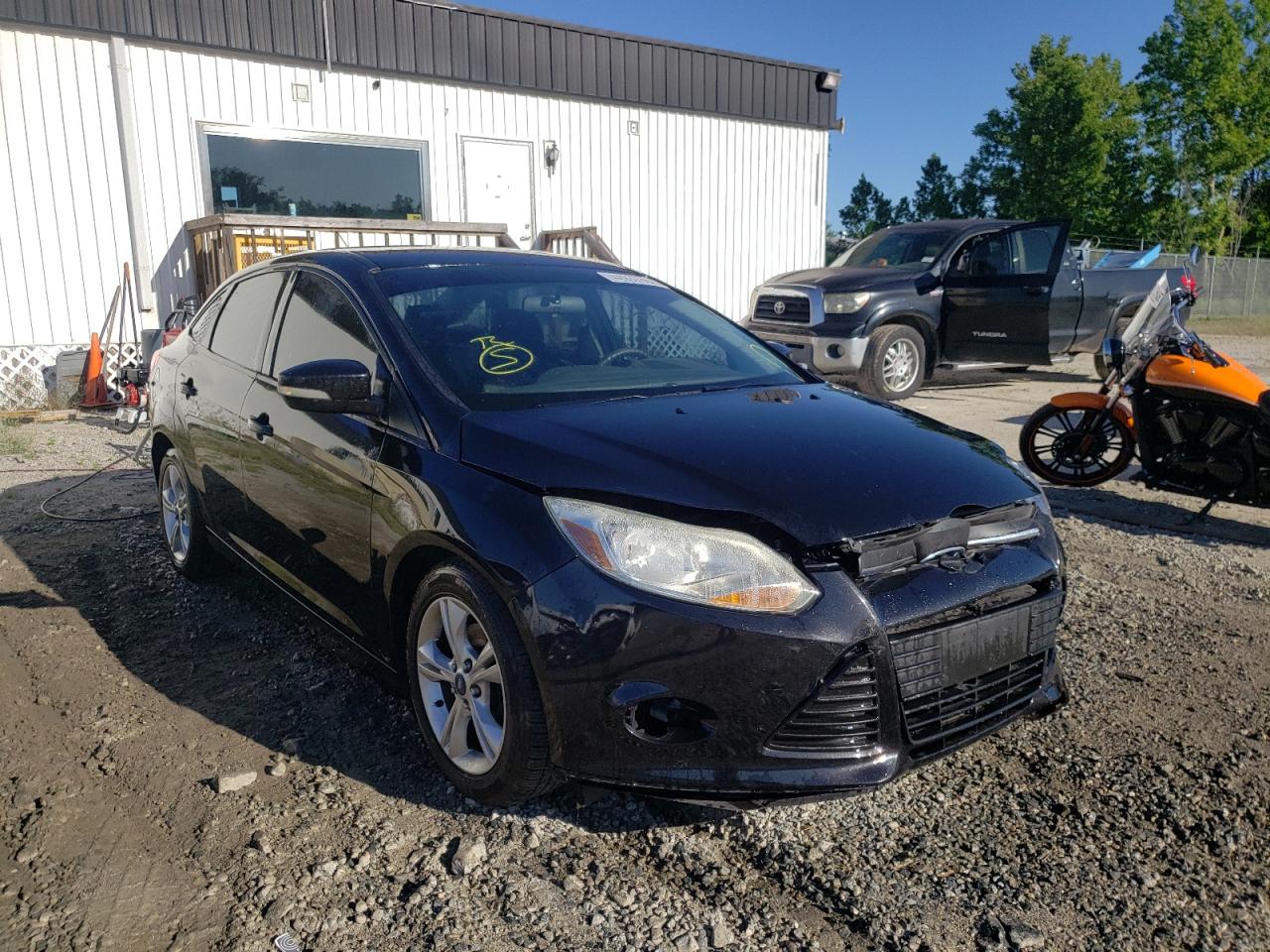 صورة رقم 1 من المزاد - 2014 FORD FOCUS SE مع VIN 1FADP3F2XEL141161