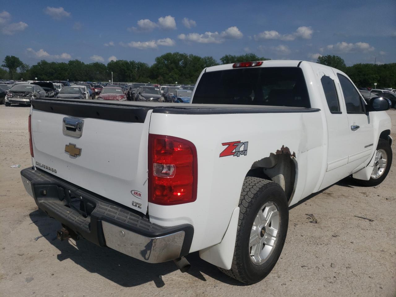 Photo 4 from auction – 2009 CHEVROLET SILVERADO with VIN 2GCEK39J291126889