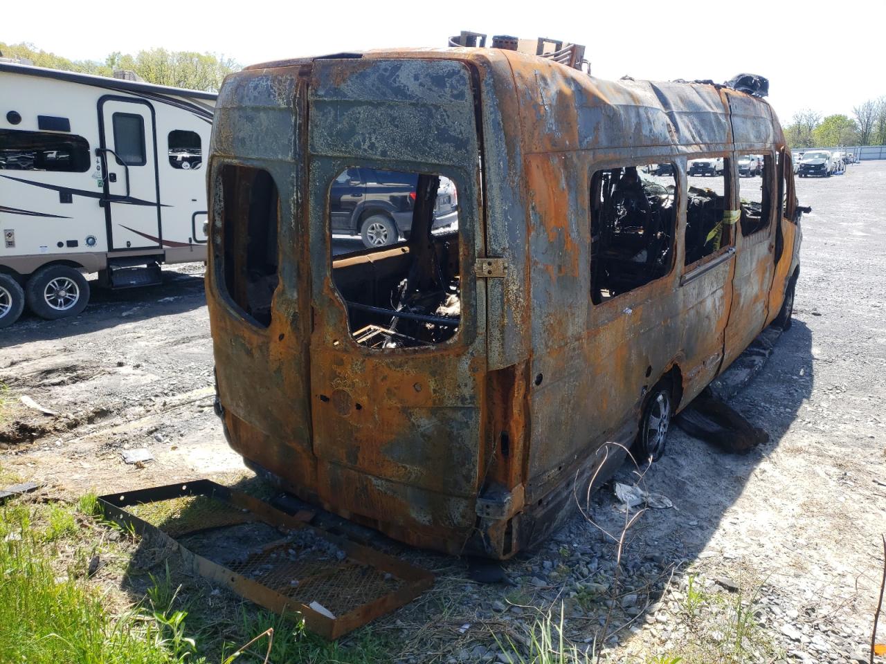Photo 4 from auction – 2008 WINNEBAGO WINNEBAGO with VIN WD0PE845085339660