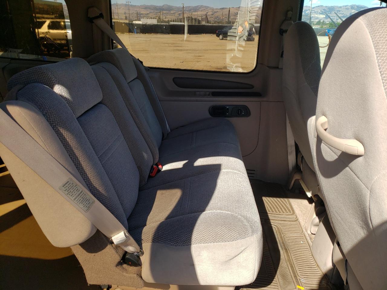 Photo 6 from auction – 1996 FORD WINDSTAR with VIN 2FMDA5145TBA03214