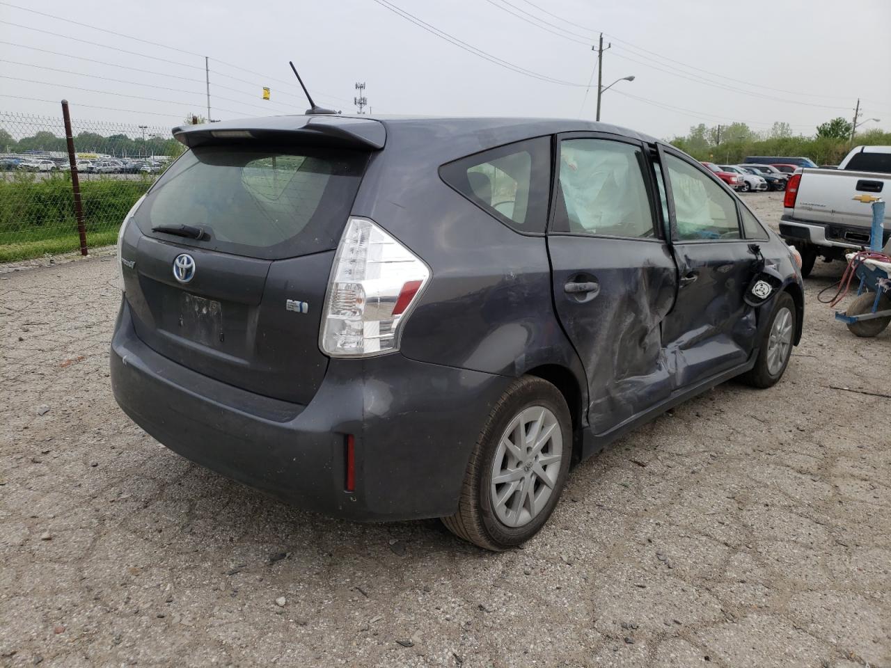 Photo 4 from auction – 2014 TOYOTA PRIUS V with VIN JTDZN3EU5E3296435