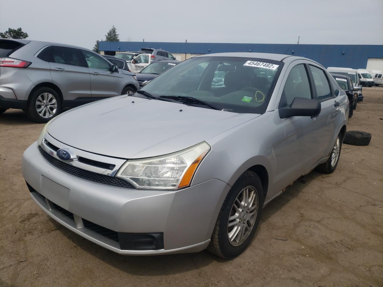 Photo 2 from auction – 2009 FORD FOCUS SE with VIN 1FAHP35N49W253469