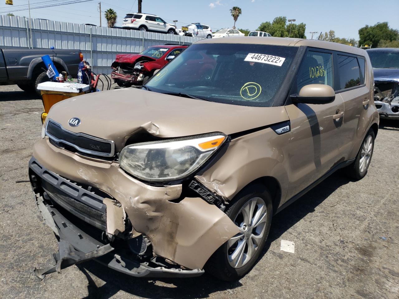 Photo 2 from auction – 2015 KIA SOUL + with VIN KNDJP3A50F7116228