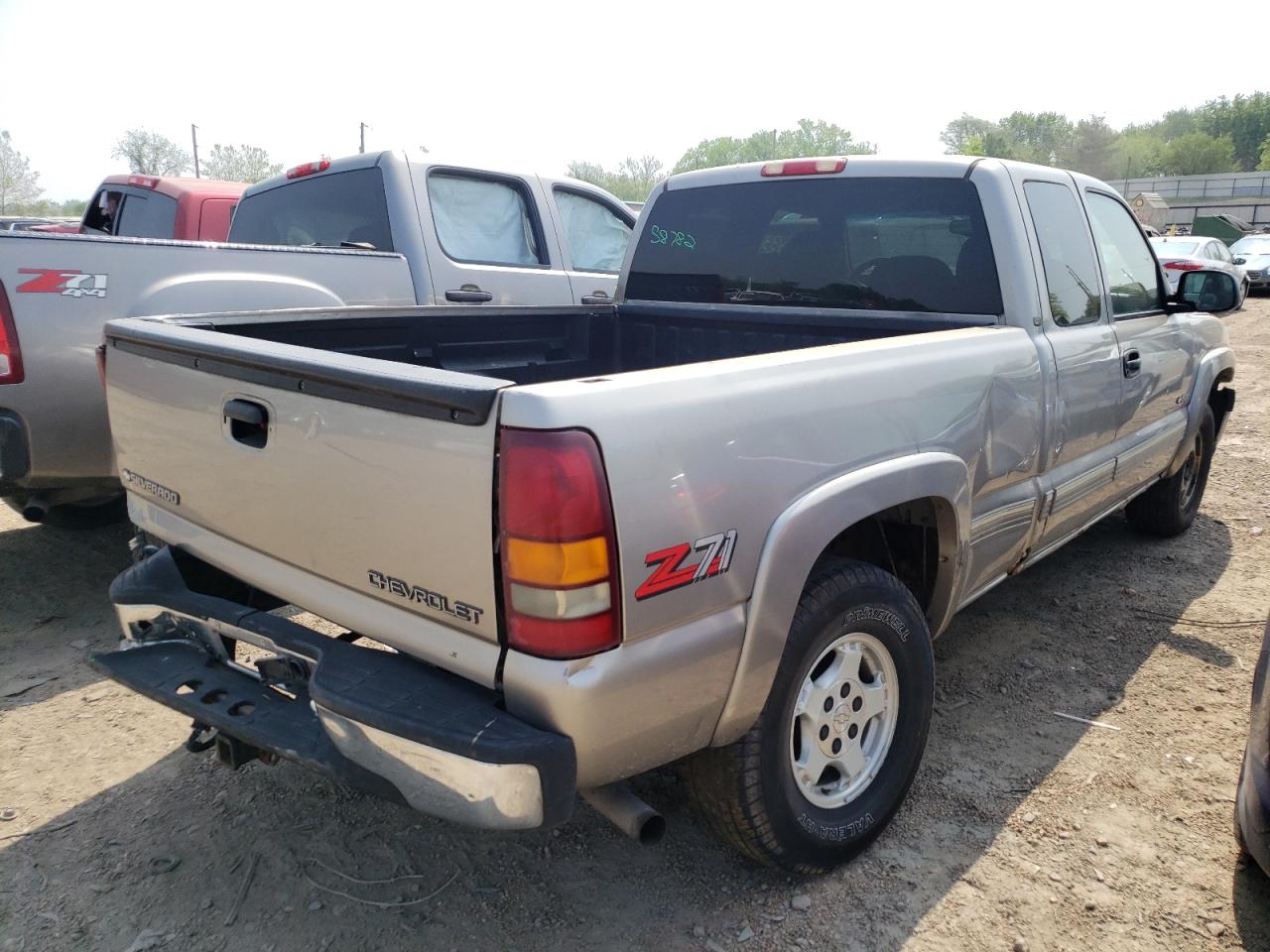 صورة رقم 4 من المزاد - 2000 CHEVROLET SILVERADO مع VIN 1GCEK19T7YE175170