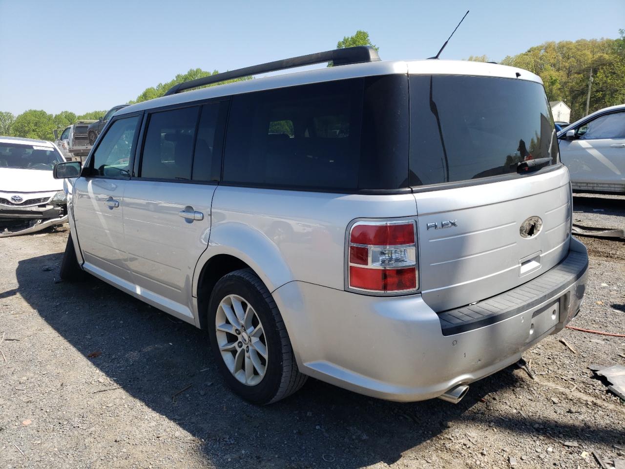 Photo 3 from auction – 2013 FORD FLEX SE with VIN 2FMGK5B88DBD39985