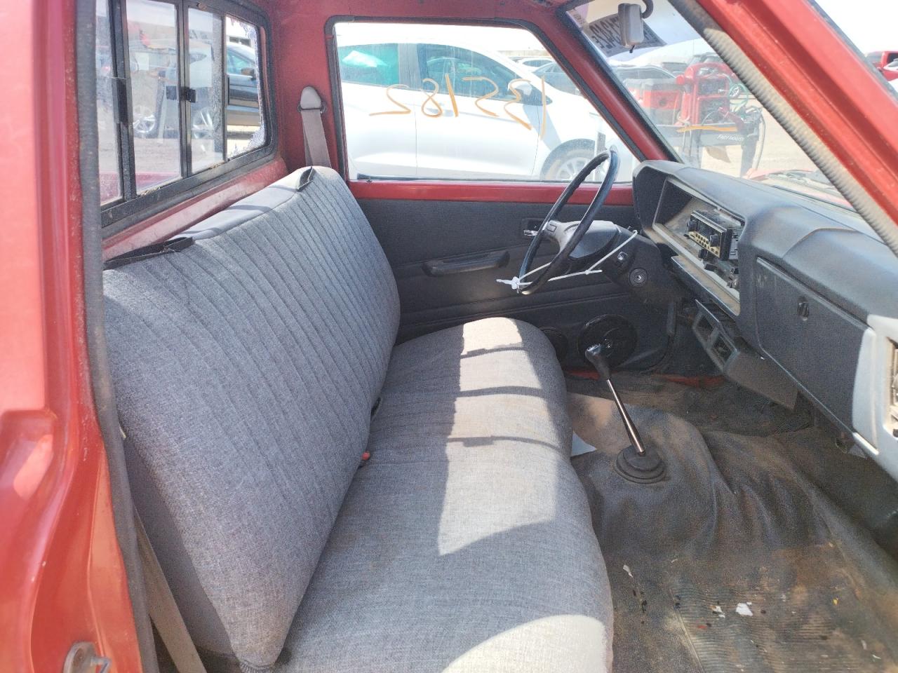 Photo 5 from auction – 1986 DODGE D50 CUSTOM with VIN JB7FP24D8GP095892