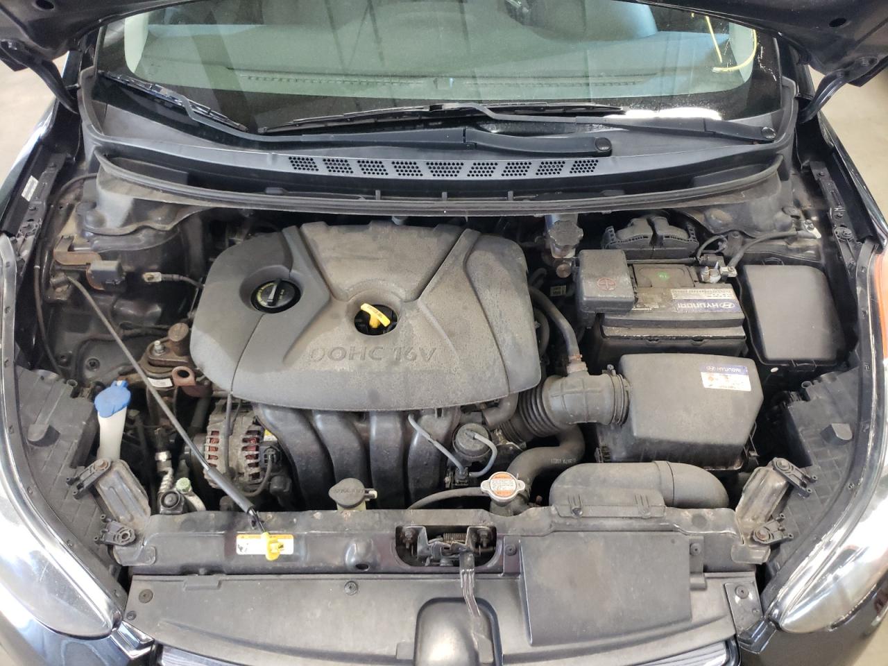 Photo 7 from auction – 2012 HYUNDAI ELANTRA GL with VIN KMHDH4AE5CU183058
