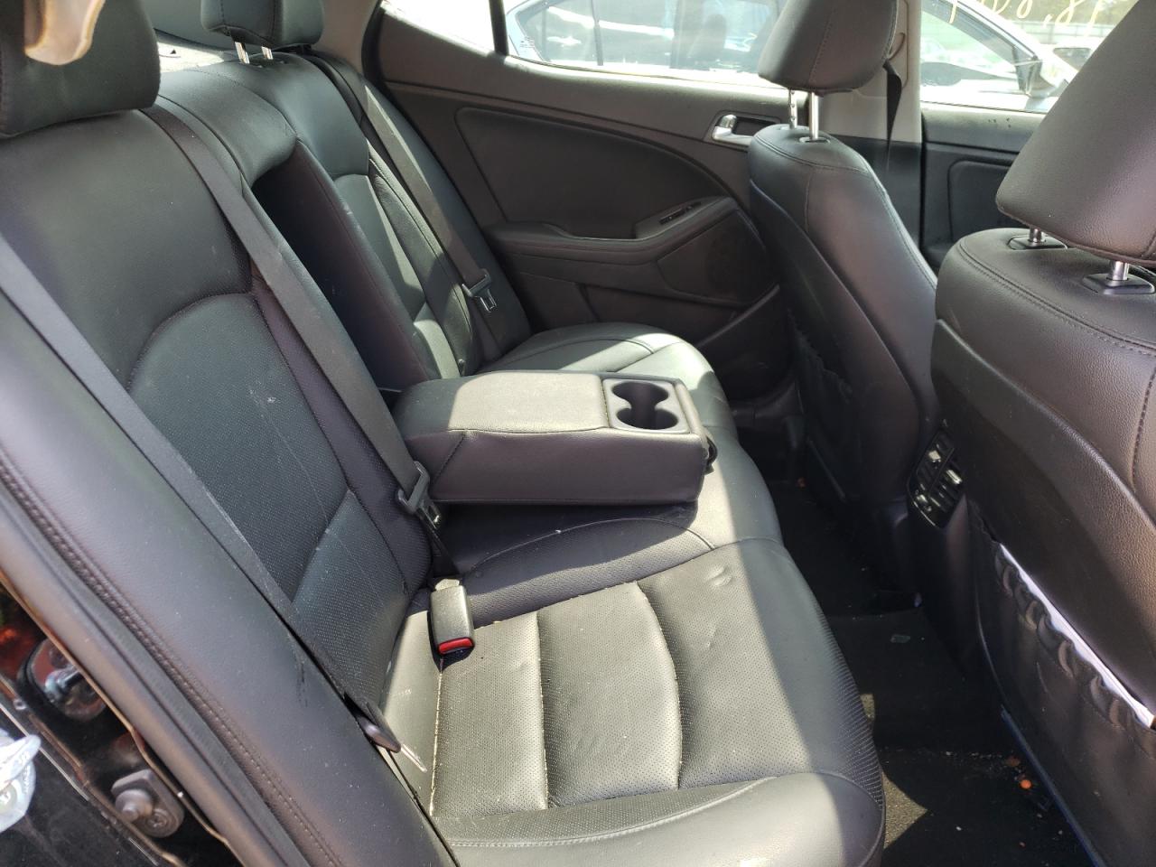 Photo 6 from auction – 2015 KIA OPTIMA SX with VIN 5XXGR4A66FG442559
