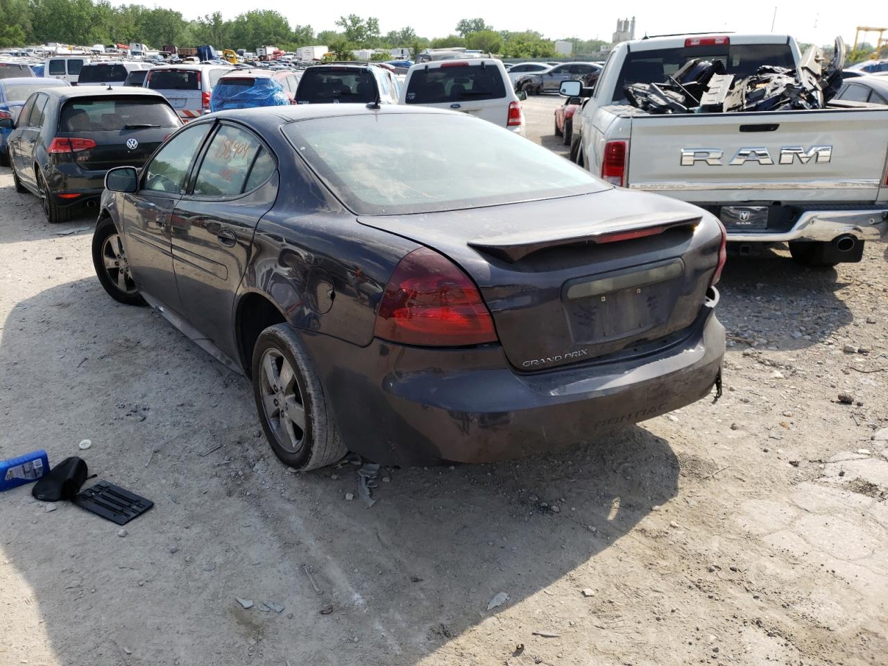Photo 3 from auction – 2007 PONTIAC GRAND PRIX with VIN 2G2WP552171150229