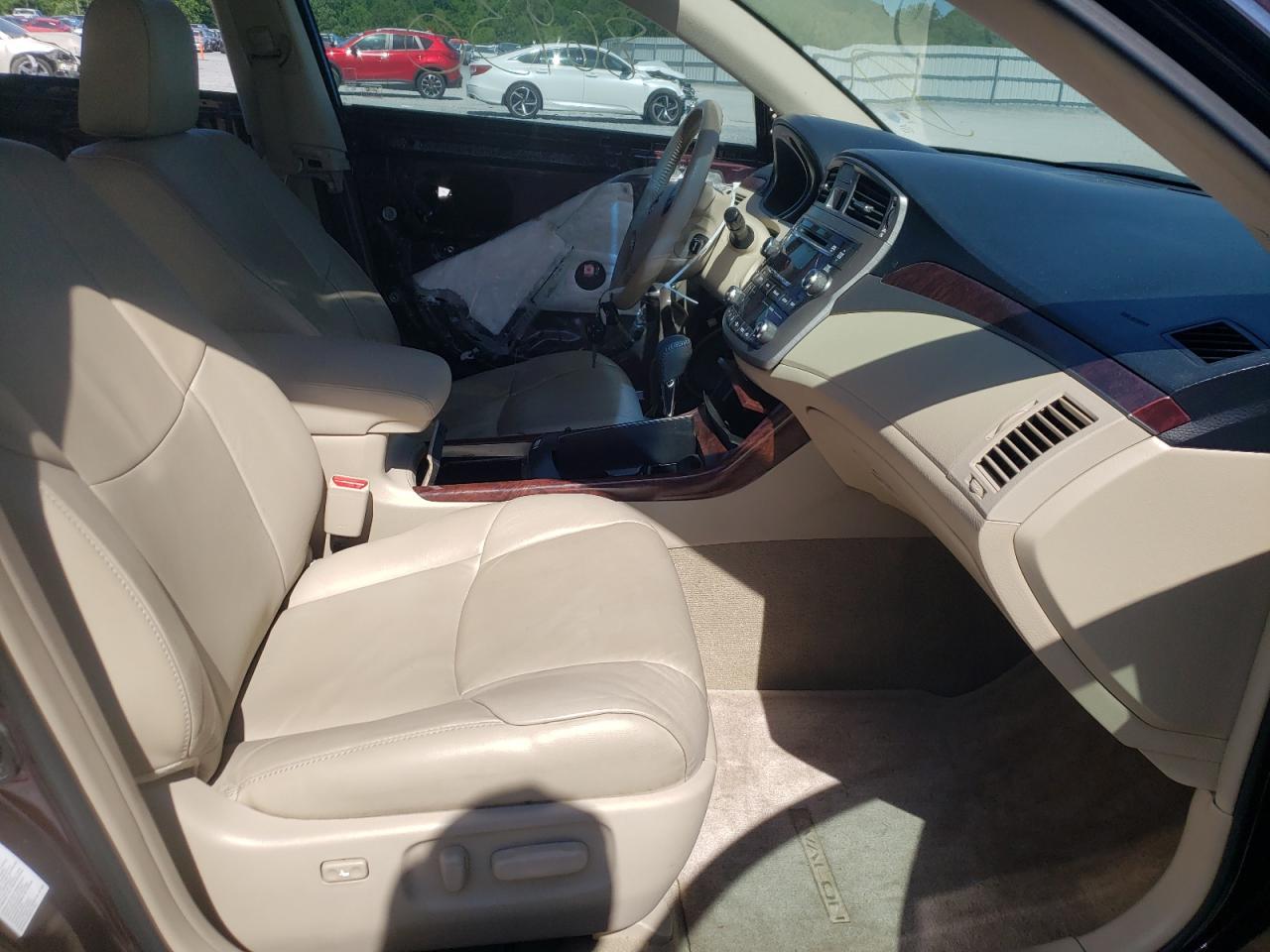 Photo 5 from auction – 2012 TOYOTA AVALON BAS with VIN 4T1BK3DB8CU469135