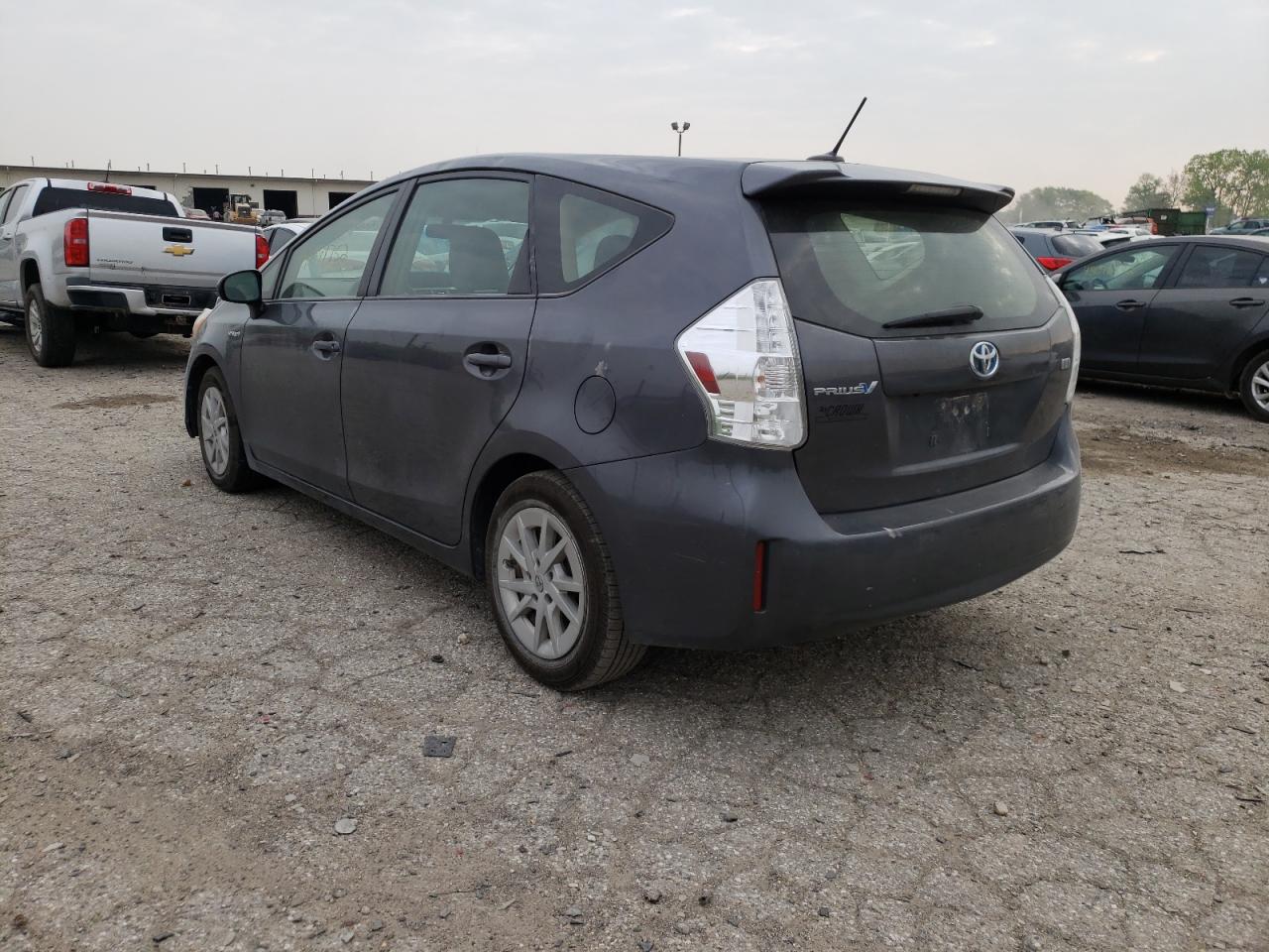 Photo 3 from auction – 2014 TOYOTA PRIUS V with VIN JTDZN3EU5E3296435