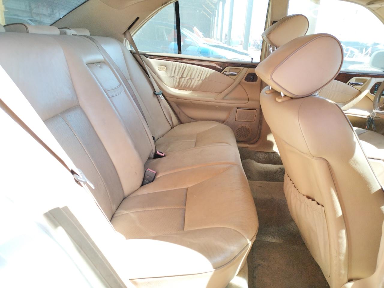 Photo 6 from auction – 2001 MERCEDES-BENZ E 430 with VIN WDBJF70J31B221584