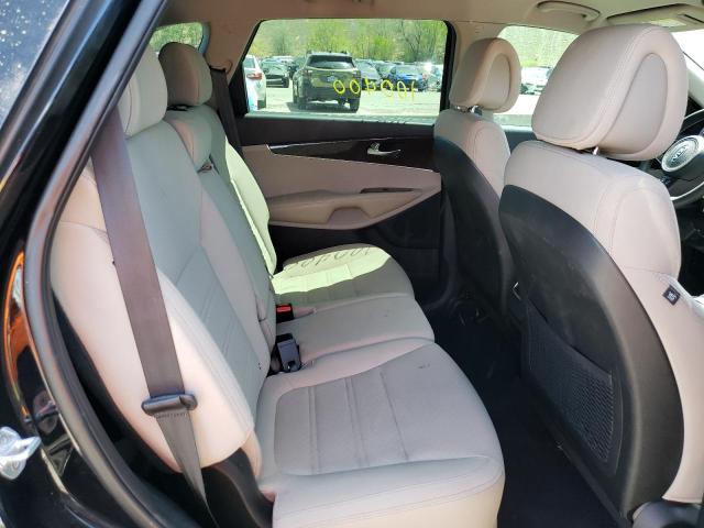 Photo 6 from auction – 2016 KIA SORENTO LX with VIN 5XYPGDA56GG078704
