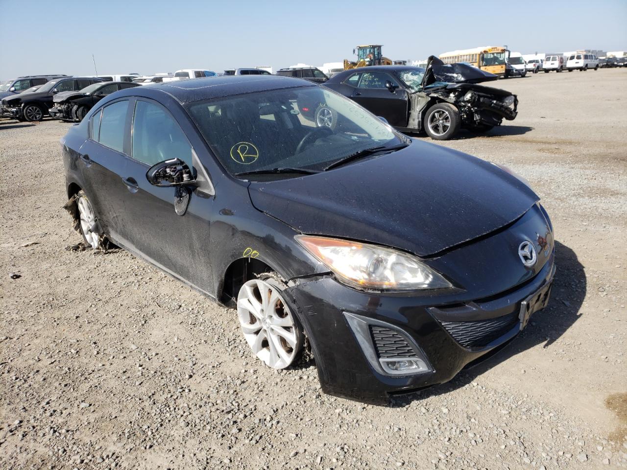 MAZDA 3 S 2011 with VIN JM1BL1W6XB1375599 - Photo from auction
