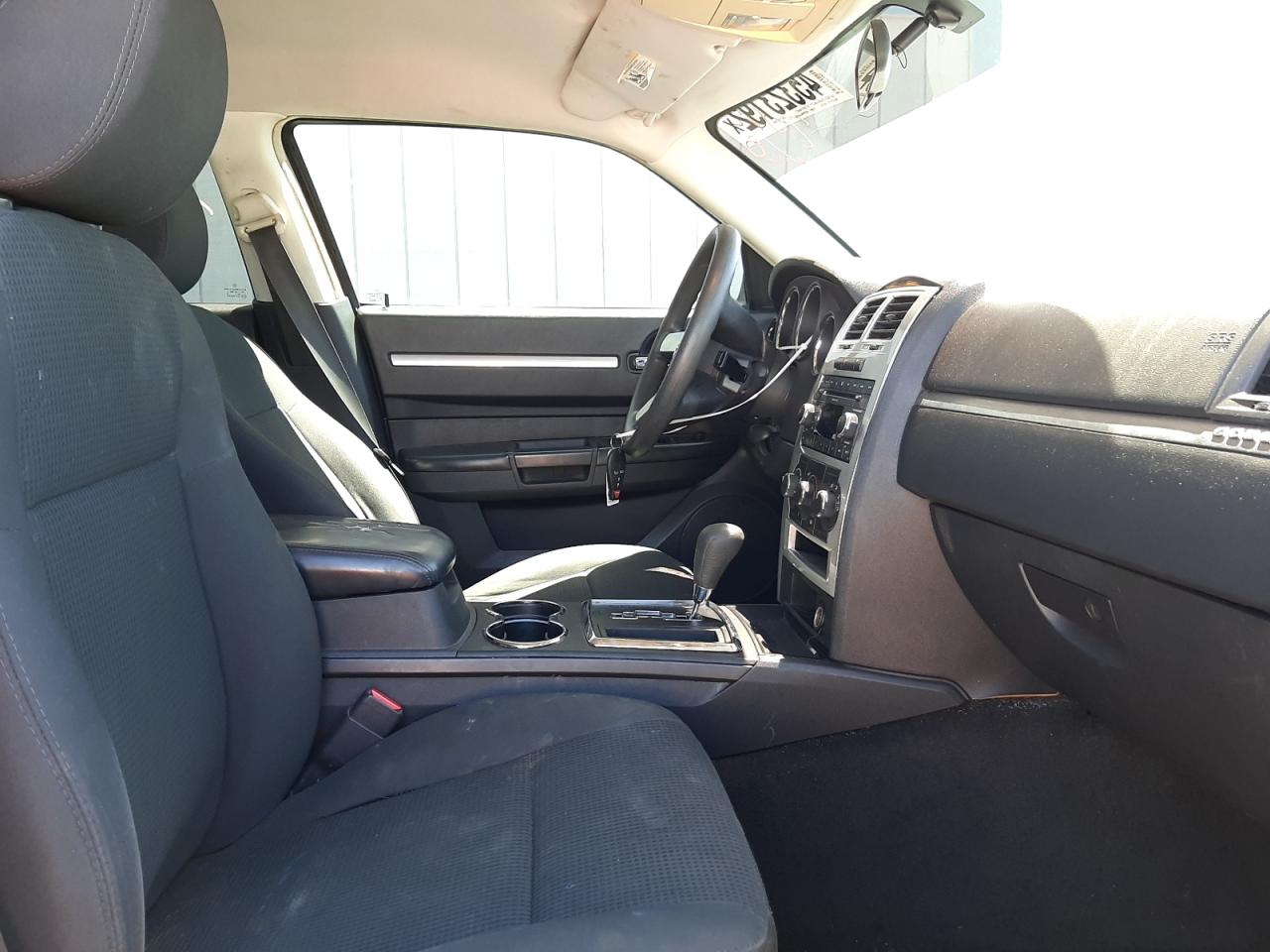 Photo 5 from auction – 2009 DODGE CHARGER with VIN 2B3KA43DX9H533656