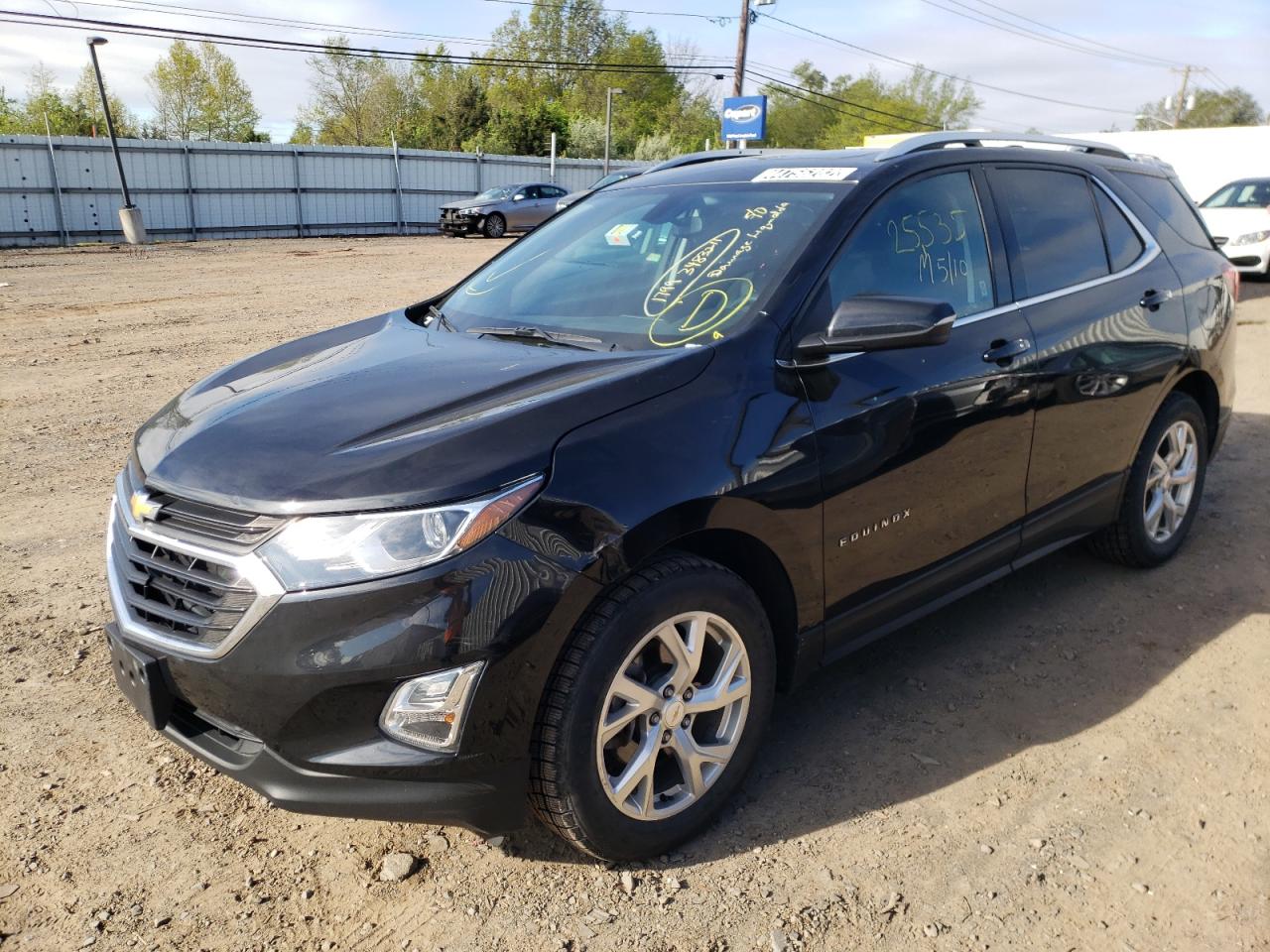 Photo 2 from auction – 2019 CHEVROLET EQUINOX LT with VIN 2GNAXVEX6K6137643