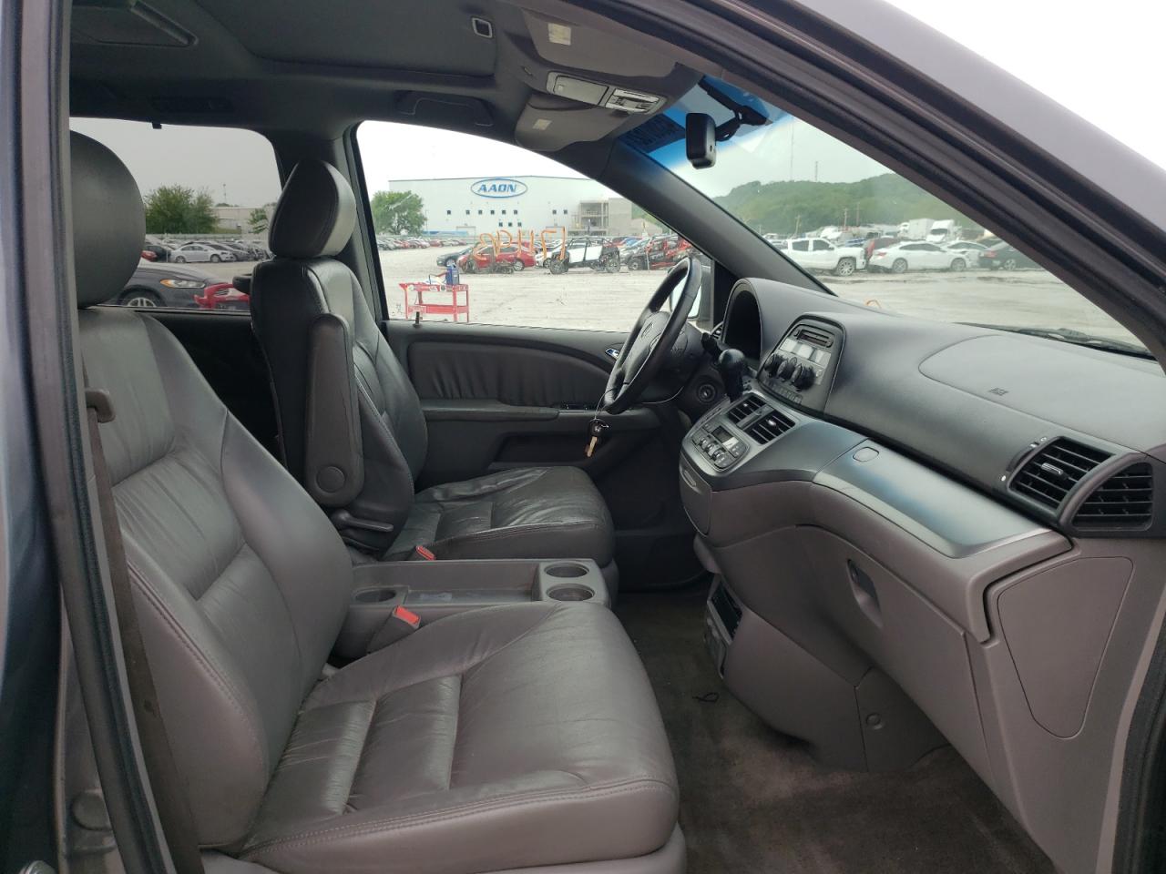 Photo 5 from auction – 2010 HONDA ODYSSEY EX with VIN 5FNRL3H76AB095250