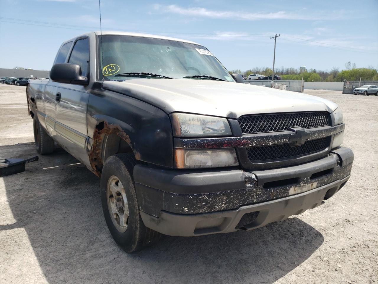 CHEVROLET SILVERADO 2004 with VIN 2GCEK19T741182292 - Photo from auction