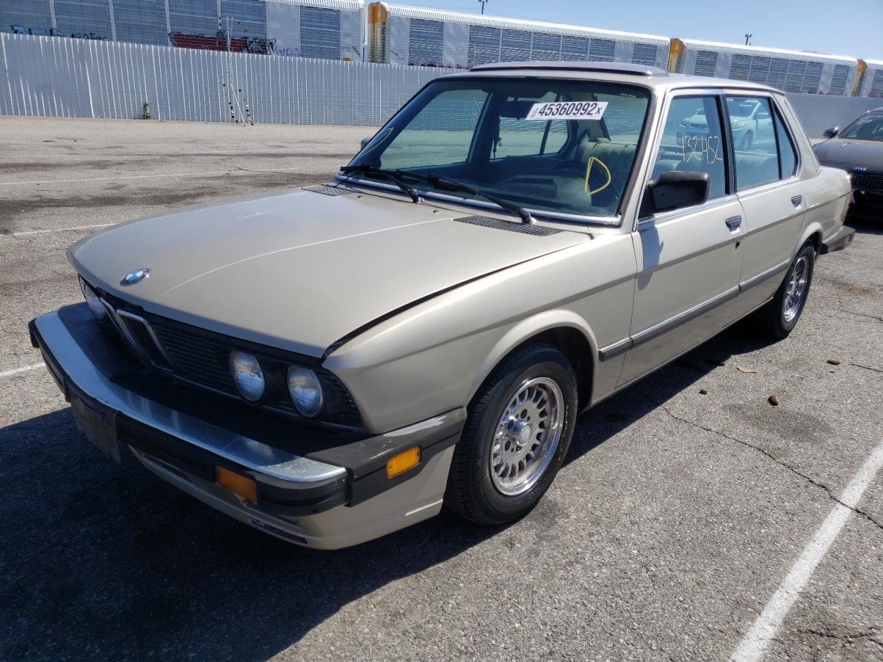 Photo 2 from auction – 1988 BMW 528 E AUTO with VIN WBADK8302J9901502