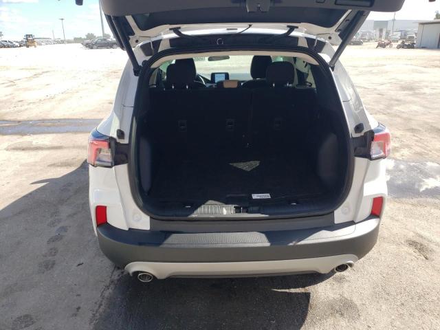 Photo 9 from auction – 2021 FORD ESCAPE SE with VIN 1FMCU0BZ8MUB07210