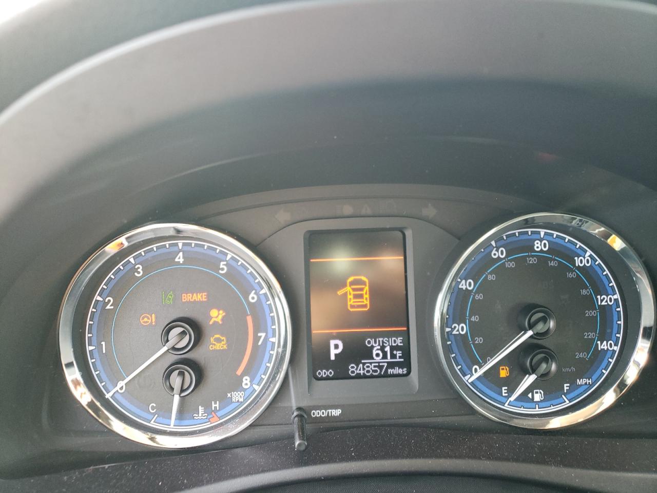 Photo 8 from auction – 2019 TOYOTA COROLLA L with VIN 5YFBURHE9KP872543