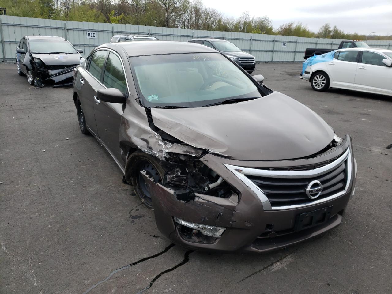 Photo 9 from auction – 2015 NISSAN ALTIMA 2.5 with VIN 1N4AL3AP8FC124703