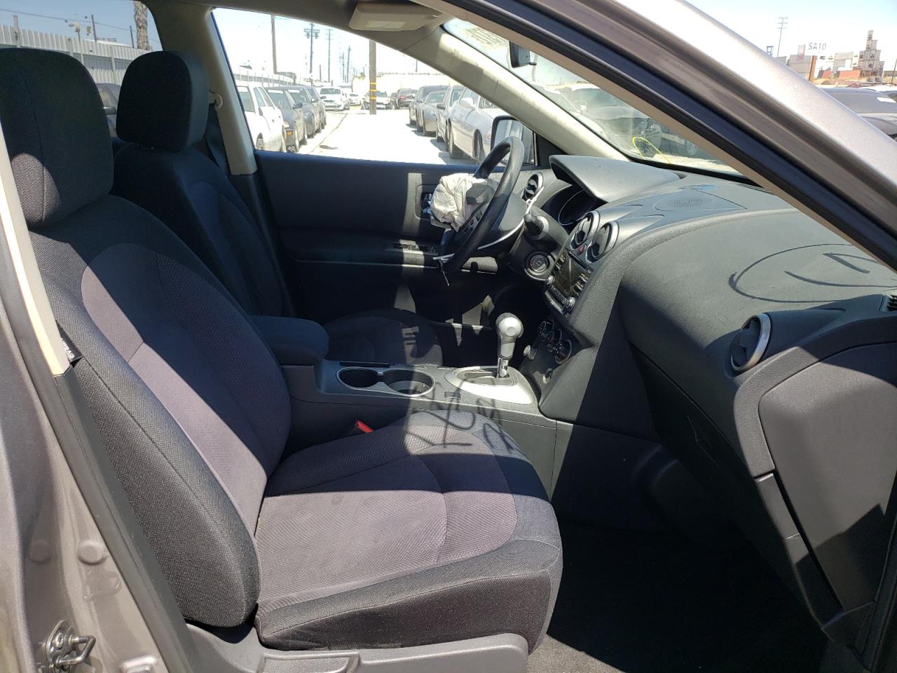 Photo 5 from auction – 2012 NISSAN ROGUE S with VIN JN8AS5MT3CW292216