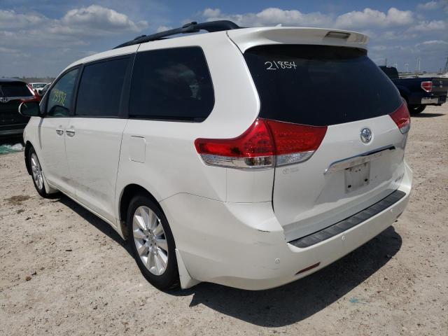 Photo 3 from auction – 2014 TOYOTA SIENNA XLE with VIN 5TDYK3DCXES463657