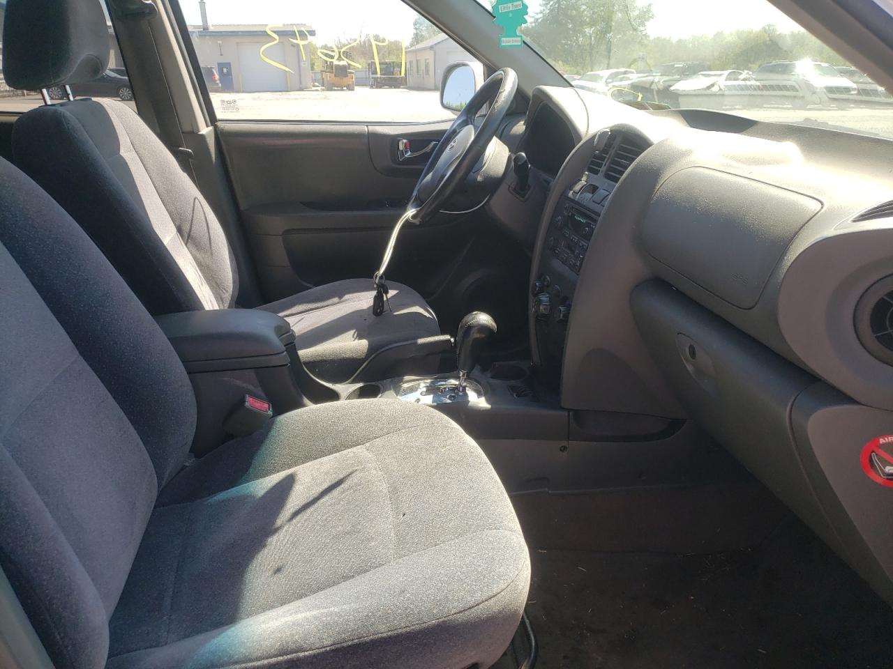 Photo 5 from auction – 2004 HYUNDAI SANTA FE G with VIN KM8SC13D64U780374