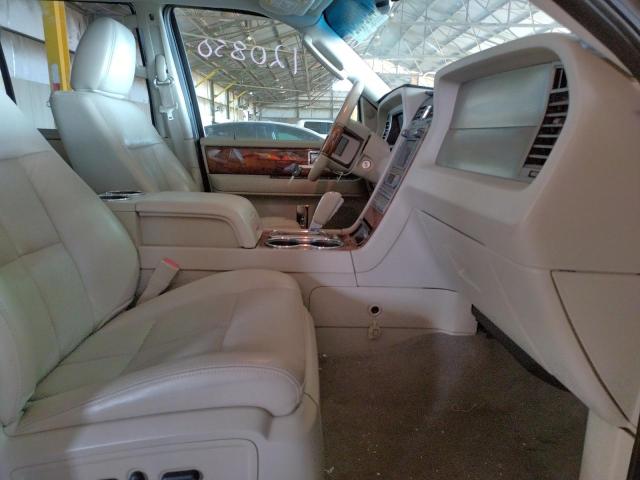 Photo 5 from auction – 2012 LINCOLN NAVIGATOR with VIN 5LMJJ2H51CEL07156