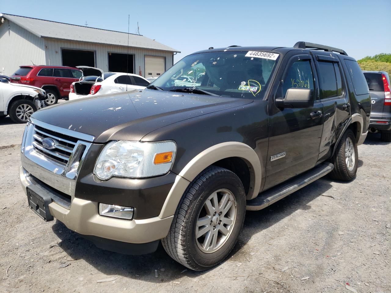 Photo 2 from auction – 2008 FORD EXPLORER E with VIN 1FMEU74E78UA33330