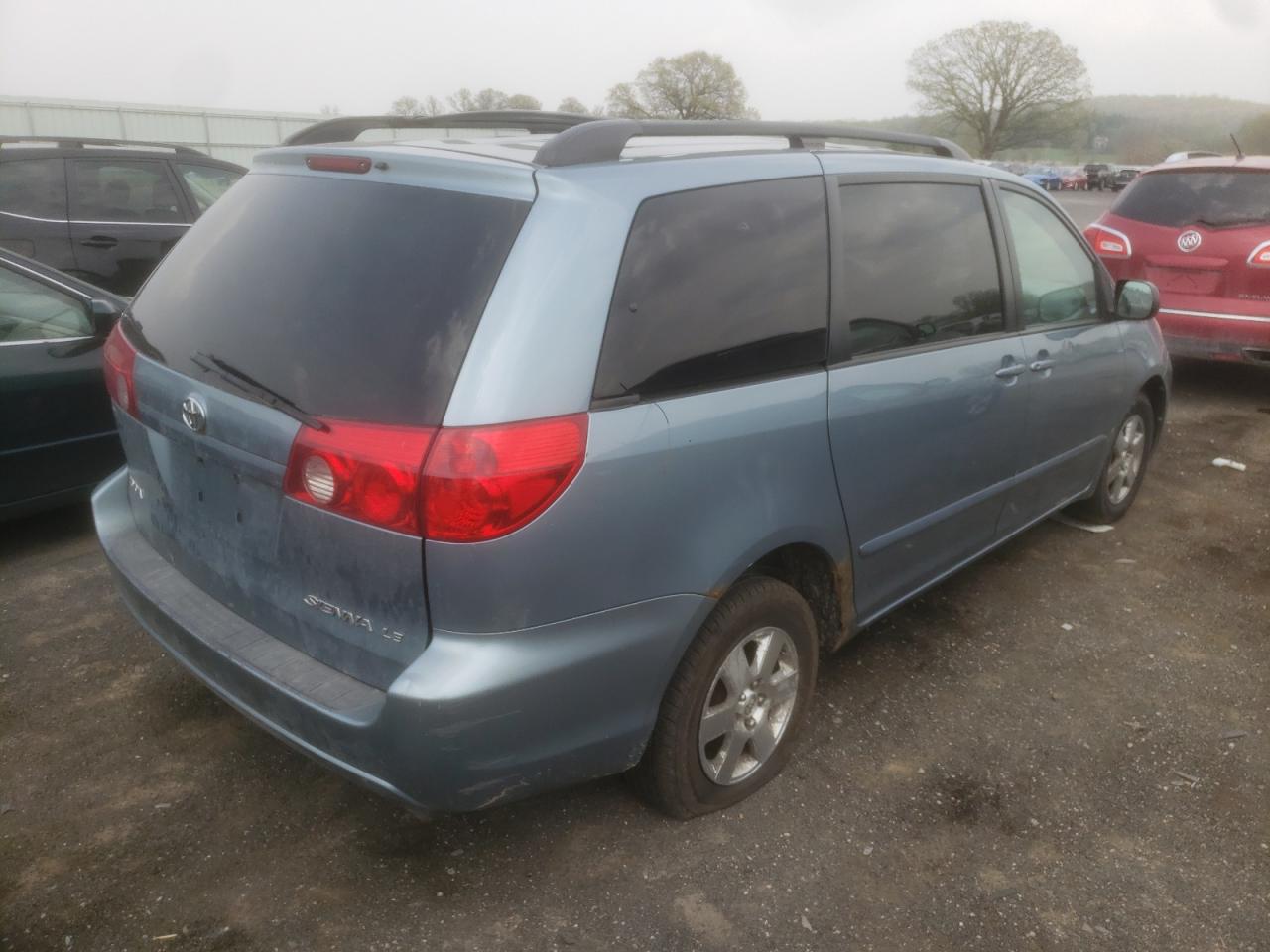Photo 4 from auction – 2006 TOYOTA SIENNA CE with VIN 5TDZA23C66S553330
